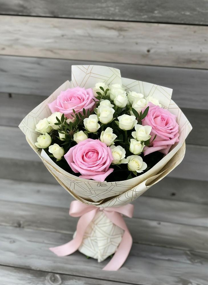 Букет цветов из: Розы в Истре Истринский район