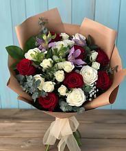Букет цветов из:  Розы и Альстромерии в Истре Истринский район