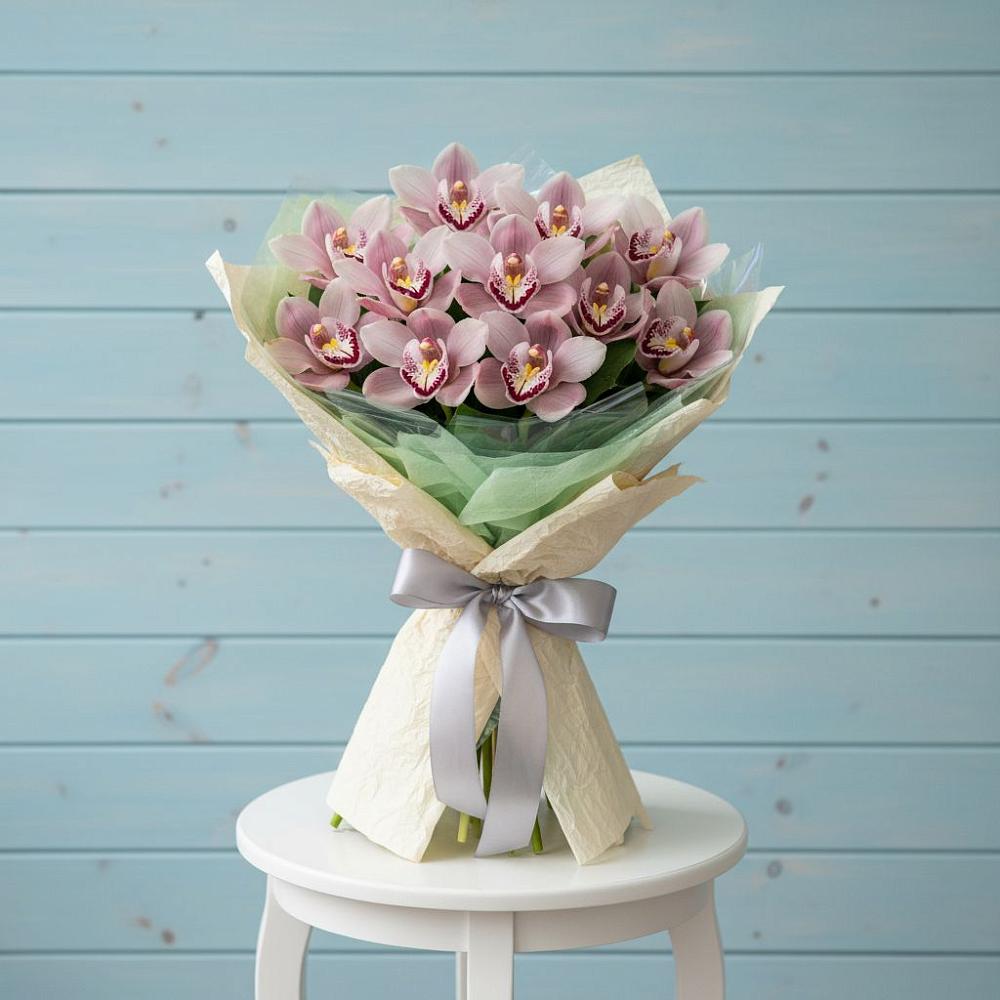 Букет цветов из: Орхидеи и Розы в Истре Истринский район