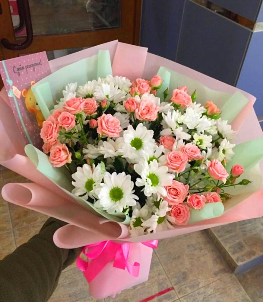 Букет цветов из: Розы и Хризантемы в Истре Истринский район