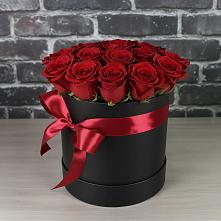 Цветочная композиция из Розы в шляпной коробке в Истре Истринский район